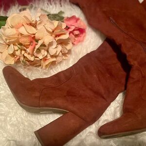 Tan Heeled Boots Size 7